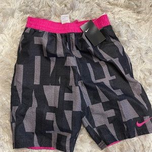 Nike NWT boys swimsuit. Youth XL